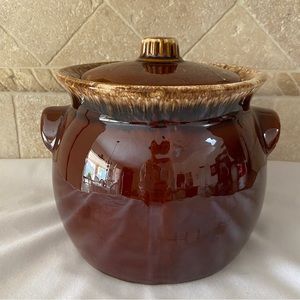 HULL Pottery Bean Pot Drip Glaze Stone Ware Biscuit Cookie Jar Lidded Excellent